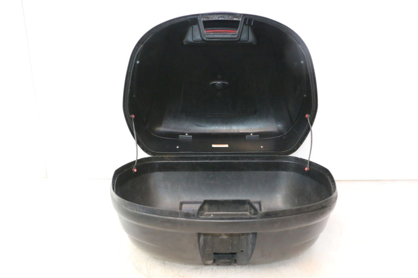 photo de BAULETTO APRILIA ATLANTIC S 125 (2010 - 2013) - Focus sulla struttura
