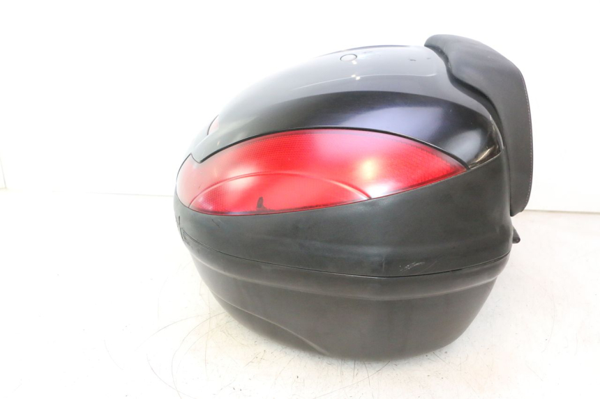 photo de BAULETTO APRILIA ATLANTIC S 125 (2010 - 2013) - Stato della superficie e materiale