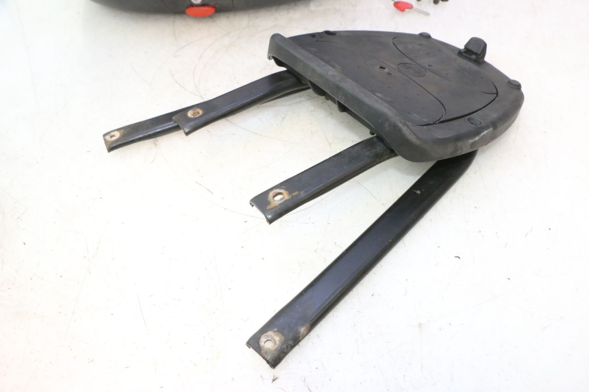 photo de BAULETTO PEUGEOT ELYSTAR 50 (2002 - 2014) - Zoom qualità usato