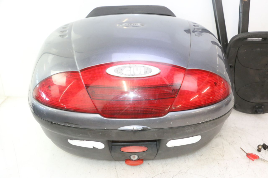photo de BAULETTO PEUGEOT ELYSTAR 50 (2002 - 2014) - Altra angolazione