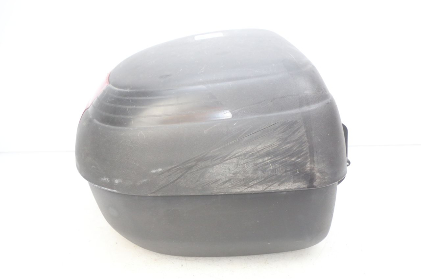 photo de BAULETTO HONDA FES PANTHEON 2T 125 (1998 - 2002) - Dettagli dei punti di fissaggio