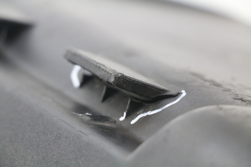 photo de BAULETTO HONDA FES PANTHEON 125 (2003 - 2007) - Primo piano tecnico