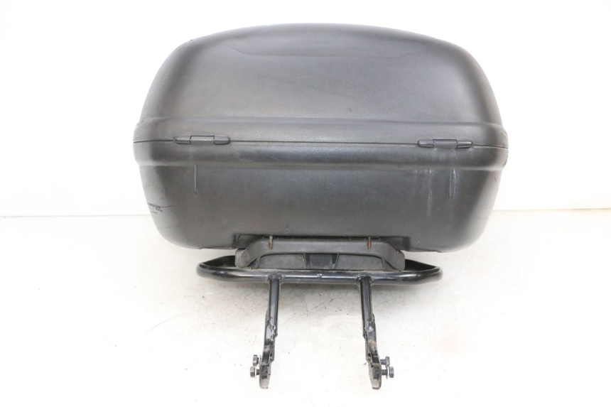 photo de BAULETTO PEUGEOT KISBEE 4T 50 (2010 - 2017) - Altra vista dell'articolo