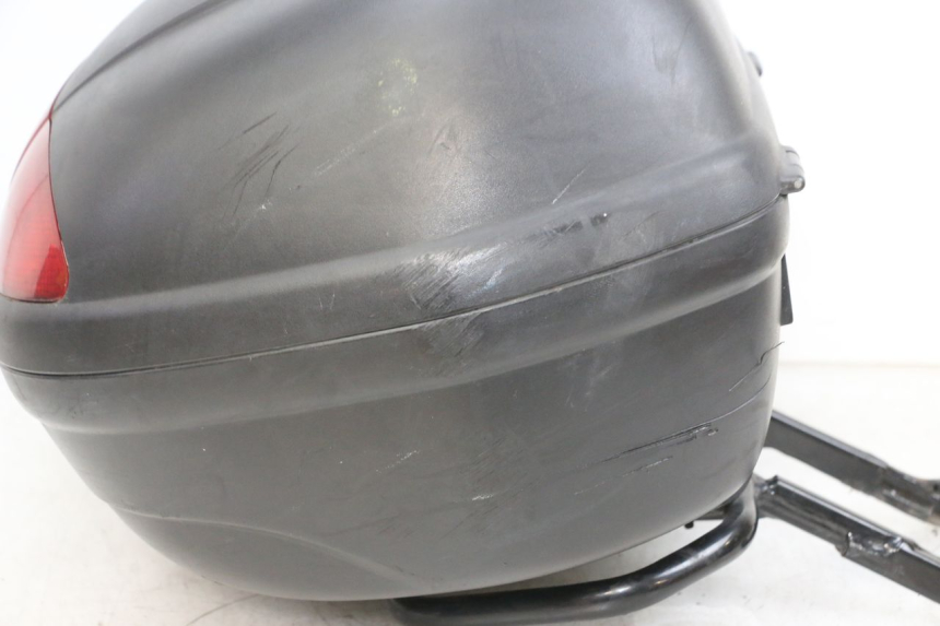 photo de BAULETTO PEUGEOT KISBEE 4T 50 (2010 - 2017) - Primo piano ad alta risoluzione