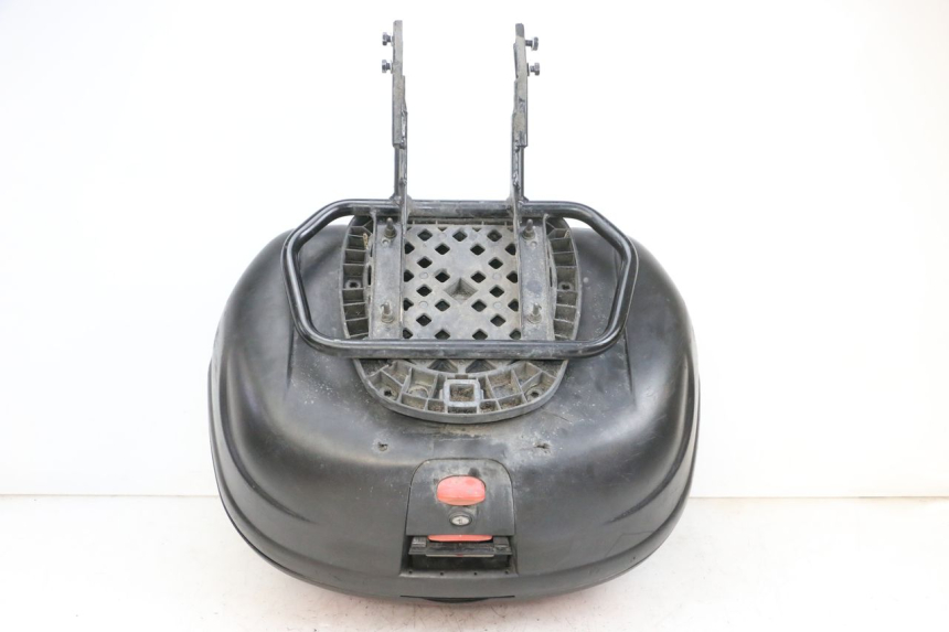 photo de BAULETTO PEUGEOT KISBEE 4T 50 (2010 - 2017) - Primo piano tecnico