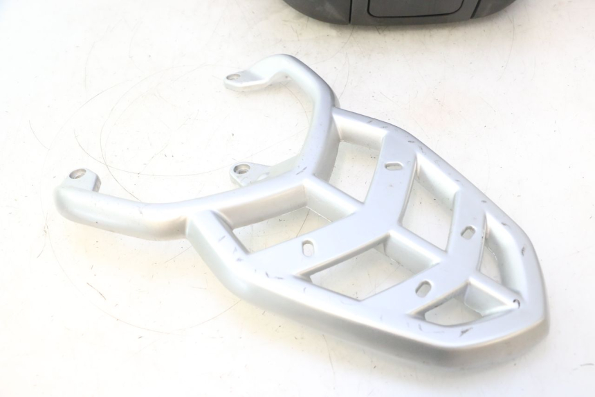 photo de BAULETTO PEUGEOT KISBEE 4T 50 (2023 - 2026) - Focus sulla struttura
