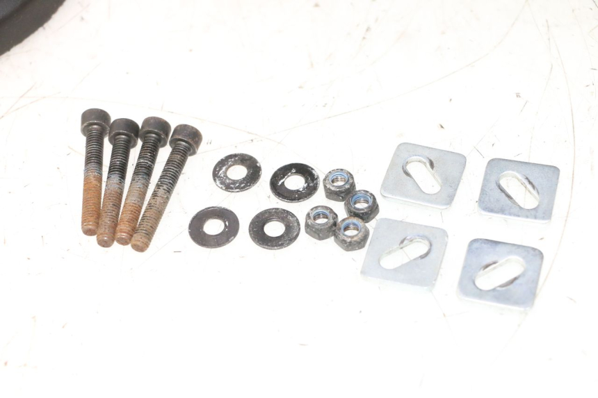 photo de BAULETTO PEUGEOT KISBEE 4T 50 (2023 - 2026) - Altra angolazione
