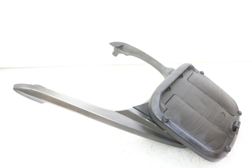 photo de BAULETTO KYMCO X-TOWN XTOWN 125 (2016 - 2021) - Dettagli dei punti di fissaggio