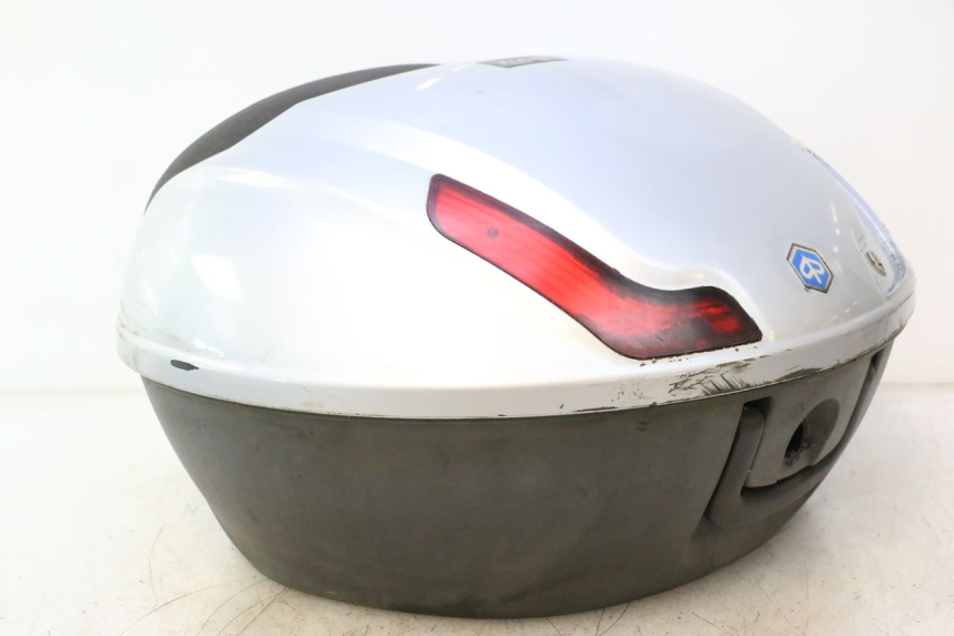 photo de BAULETTO PIAGGIO MP3 125 (2006 - 2014) - Altra vista dell'articolo