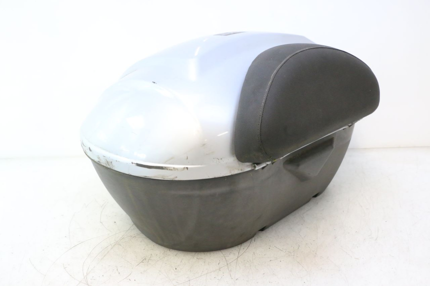 photo de BAULETTO PIAGGIO MP3 125 (2006 - 2014) - Dettagli dei punti di fissaggio