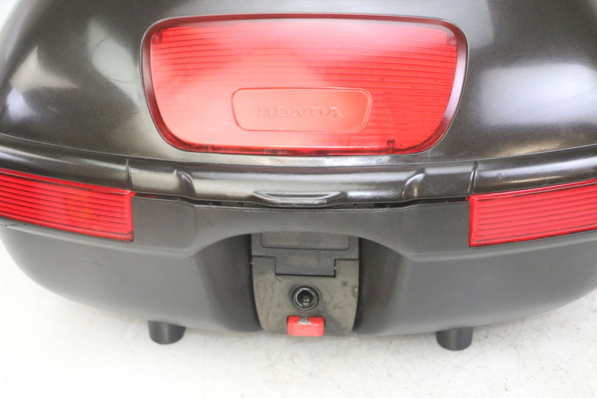 photo de BAULETTO HONDA NTV DEAUVILLE ABS 700 (2007 - 2016) - Focus sulla struttura