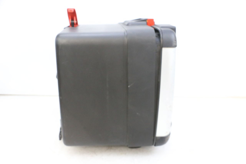 photo de BAULETTO BMW R GS 1250 (2021 - 2024) - Zoom sullo stato d'uso