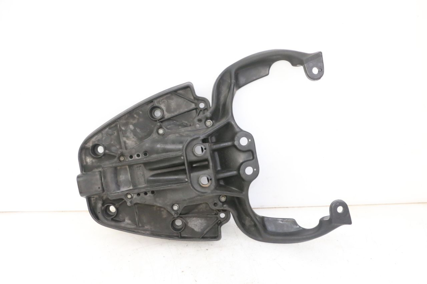 photo de BAULETTO APRILIA SCARABEO GT TOURING 125 (1999 - 2005) - Angolazione alternativa