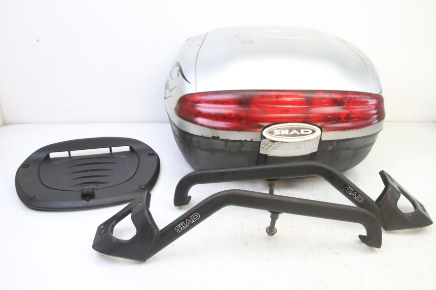 photo de BAULETTO PIAGGIO SUPER LX 125 (2000 - 2003) - Vista principale