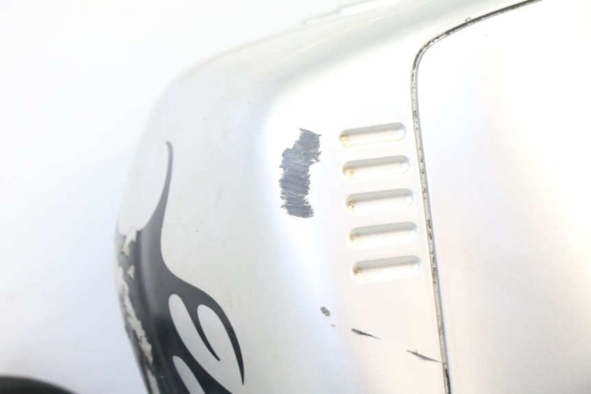 photo de BAULETTO PIAGGIO SUPER LX 125 (2000 - 2003) - Zoom sui componenti