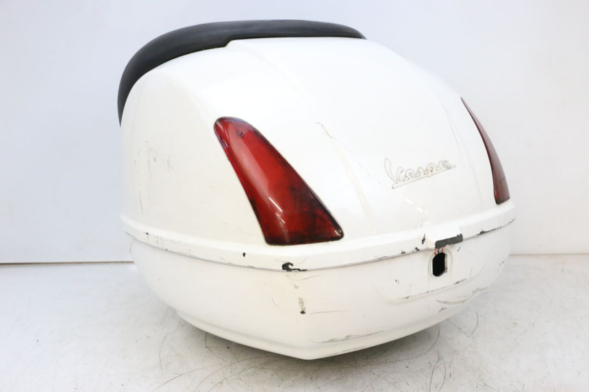 photo de BAULETTO PIAGGIO VESPA GTS SUPER IE 125 (2009 - 2016) - Zoom sui componenti