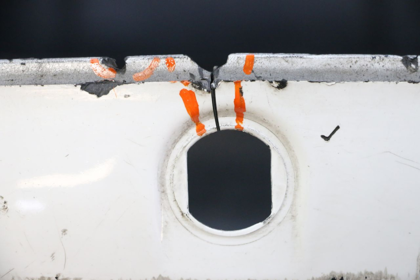 photo de BAULETTO PIAGGIO VESPA GTS SUPER IE 125 (2009 - 2016) - Dettagli dei punti di fissaggio