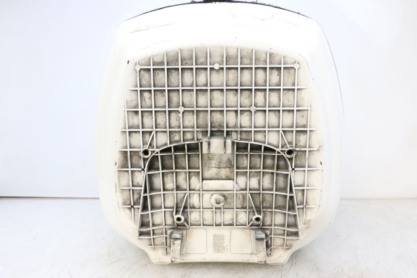 photo de BAULETTO PIAGGIO VESPA GTS SUPER IE 125 (2009 - 2016) - Stato della superficie e materiale