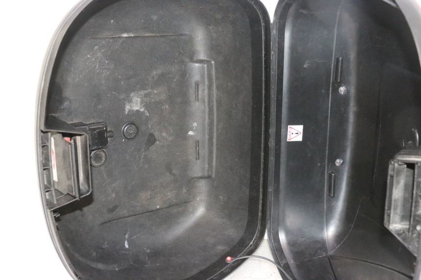 photo de BAULETTO YAMAHA X-MAX XMAX 125 (2010 - 2013) - Altra angolazione