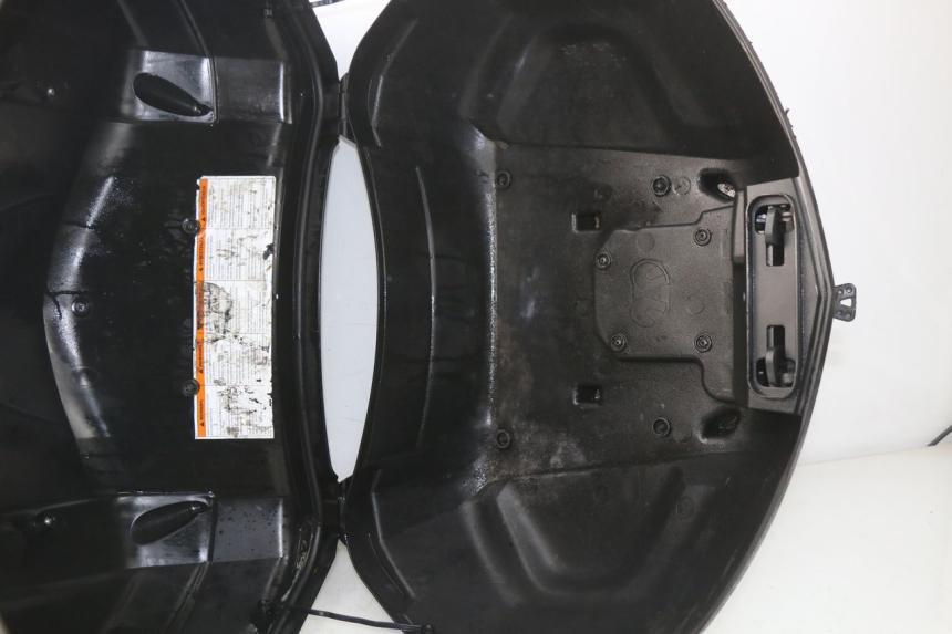 photo de BAULETTO YAMAHA YP X-MAX XMAX 400 (2014 - 2017) - Zoom sullo stato d'uso