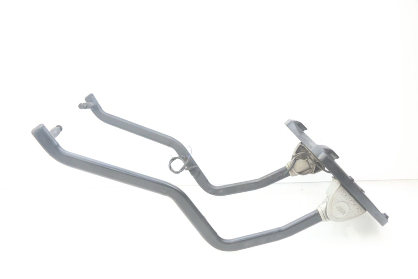 photo de BAULETTO KAWASAKI ZR7 ZR-7 S 750 (1999 - 2004) - Zoom sullo stato d'uso