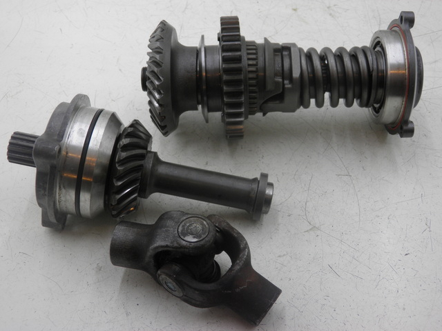 photo de TRASMISSIONE RUOTA YAMAHA FJR 1300 (2004 - 2005) - Focus sulla struttura