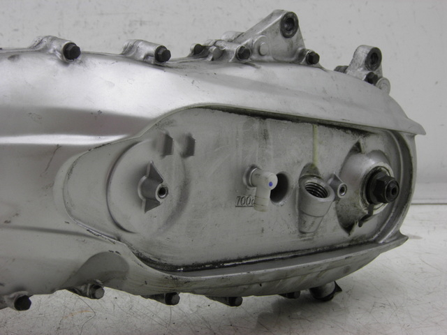 photo de INGRANAGGIO  YAMAHA XP T-MAX TMAX ABS 500 (2000 - 2003) - Caratteristiche distintive