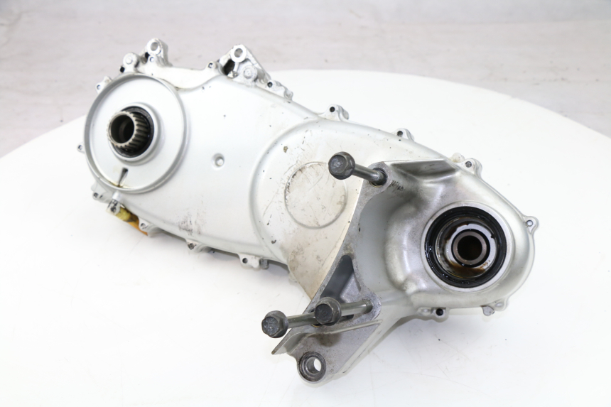 photo de TRASMISSIONE RUOTA YAMAHA XP T-MAX 500 (2000 - 2003) - Dettagli dei punti di fissaggio