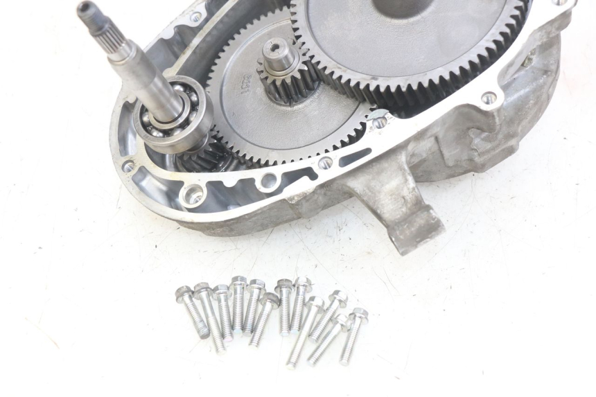 photo de TRASMISSIONE RUOTA KYMCO AGILITY 16+ 4T 50 (2018 - 2023) - Zoom sullo stato d'uso