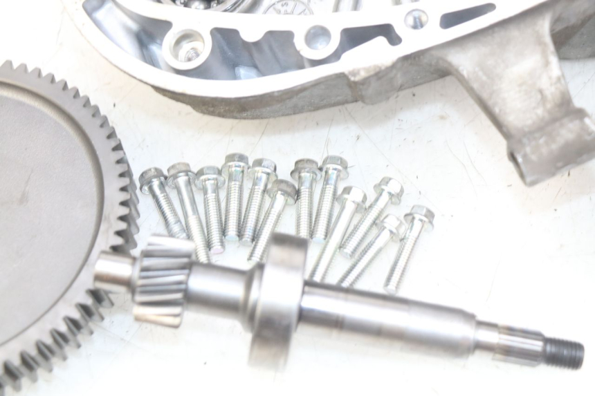 photo de TRASMISSIONE RUOTA KYMCO AGILITY 16+ 4T 50 (2018 - 2023) - Marcature e riferimenti originali