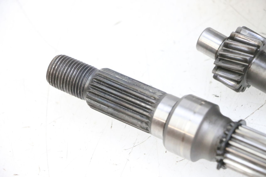 photo de TRASMISSIONE RUOTA KYMCO AGILITY 16+ 4T 50 (2018 - 2023) - Zoom sullo stato d'uso