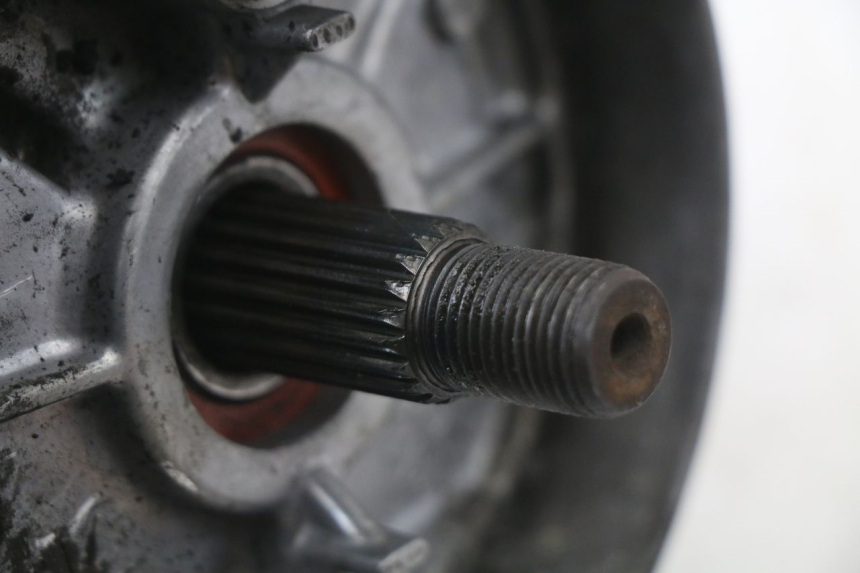 photo de TRASMISSIONE RUOTA KYMCO AGILITY 4T 50 (2005 - 2018) - Caratteristiche distintive