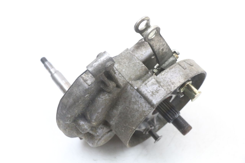 photo de TRASMISSIONE RUOTA KYMCO AGILITY 4T 50 (2005 - 2018) - Primo piano ad alta risoluzione