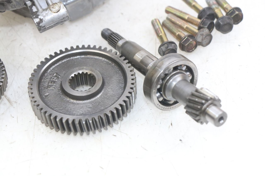 photo de TRASMISSIONE RUOTA KYMCO AGILITY NAKED RENOUVO 2T 50 (2011 - 2018) - Caratteristiche distintive