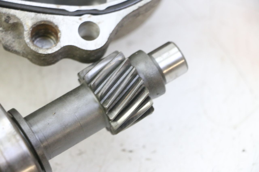 photo de TRASMISSIONE RUOTA SUZUKI BURGMAN 125 (2007 - 2014) - Zoom sui componenti