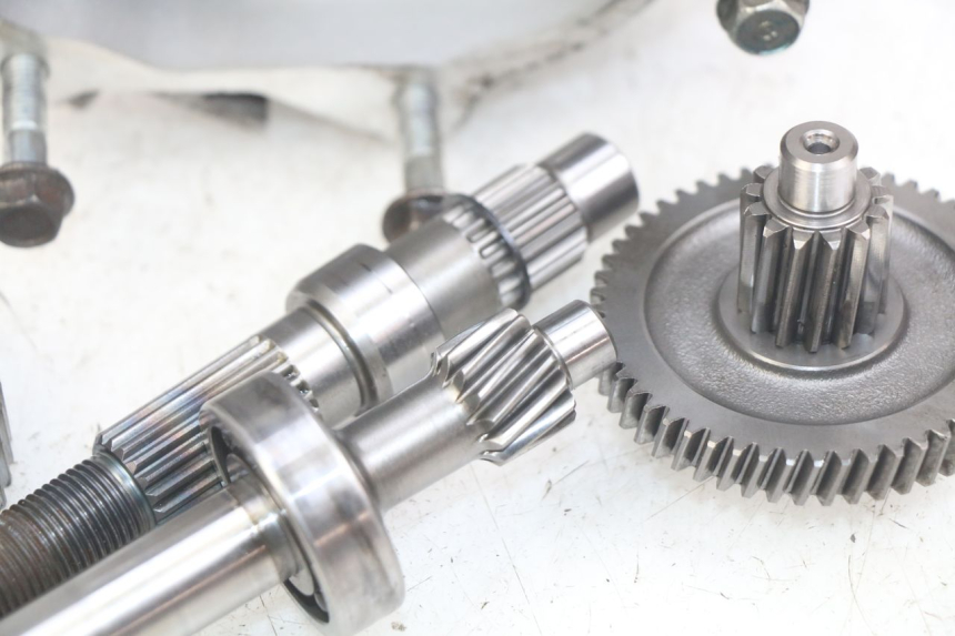 photo de TRASMISSIONE RUOTA SYM CROX 4T 50 (2016 - 2023) - Caratteristiche distintive