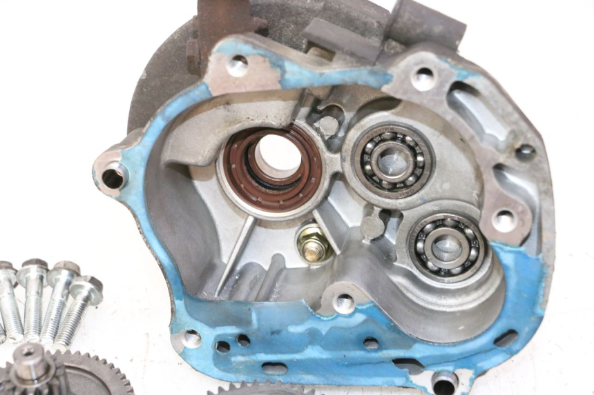 photo de TRASMISSIONE RUOTA SYM CROX 4T 50 (2016 - 2023) - Stato della superficie e materiale