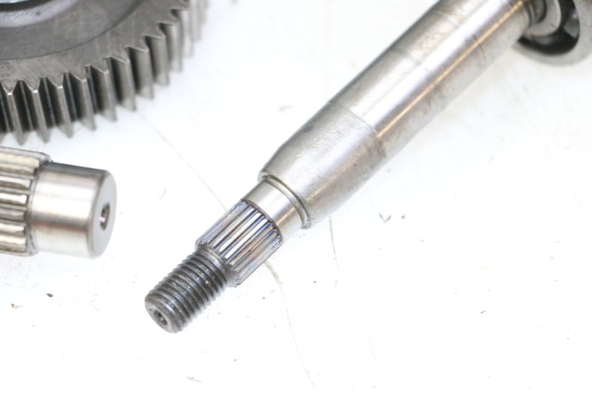 photo de TRASMISSIONE RUOTA SYM CROX 4T 50 (2016 - 2023) - Marcature e riferimenti originali