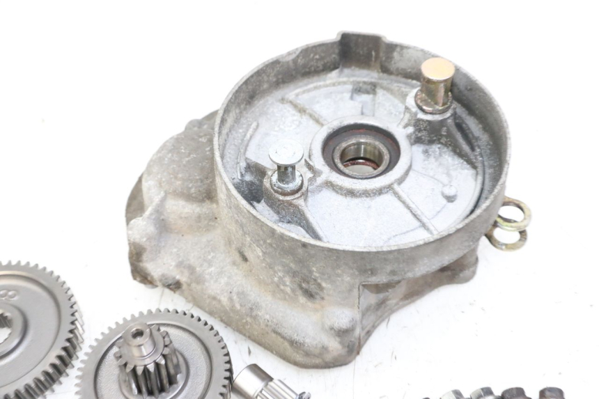 photo de TRASMISSIONE RUOTA JM MOTORS EVOLIS 4T 50 (2018 - 2022) - Dettagli dei punti di fissaggio