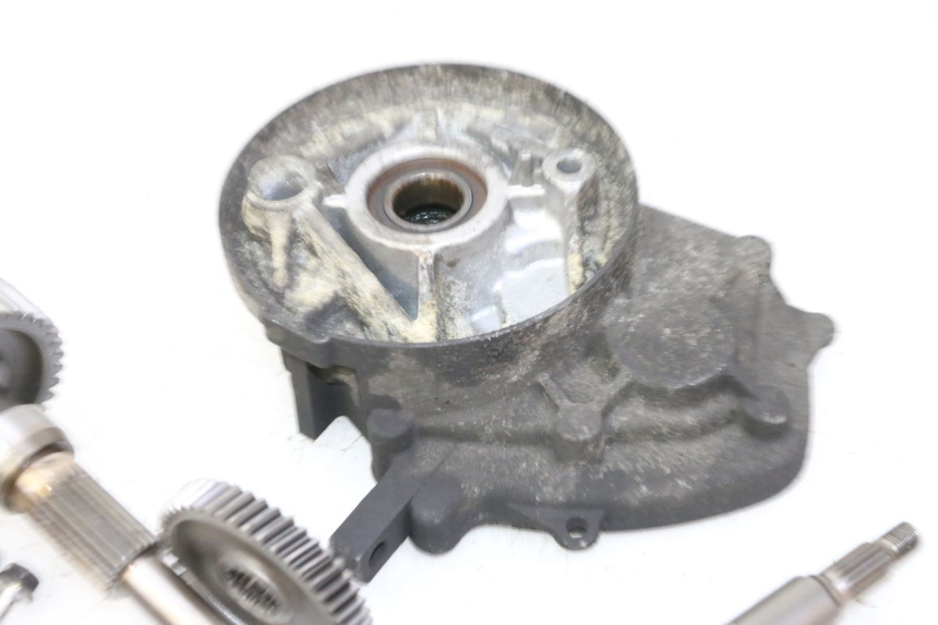 photo de TRASMISSIONE RUOTA HONDA FES S-WING SWING ABS 125 (2007 - 2015) - Altra vista dell'articolo