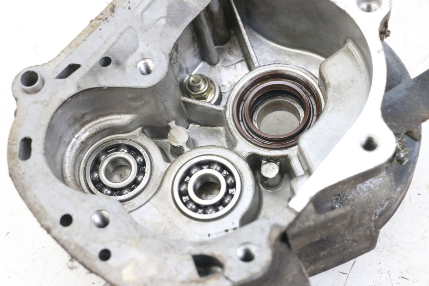 photo de TRASMISSIONE RUOTA SYM FIDDLE 2 50 (2008 - 2013) - Stato della superficie e materiale