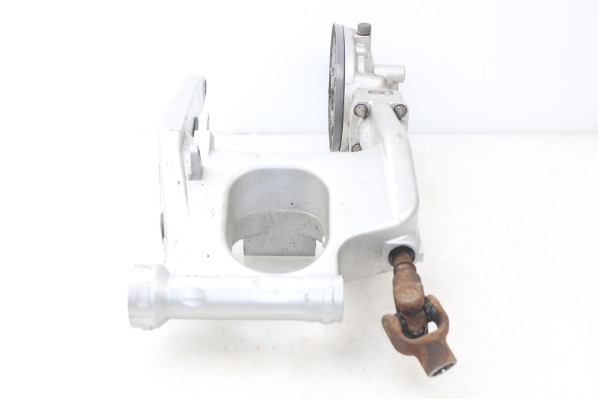 photo de Trasmissione ruota YAMAHA FJR ABS 1300 (2006 - 2012) - Dettagli dei punti di fissaggio