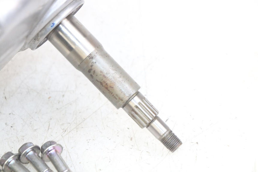 photo de TRASMISSIONE RUOTA YAMAHA HW XENTER 125 (2011 - 2017) - Altra vista dell'articolo