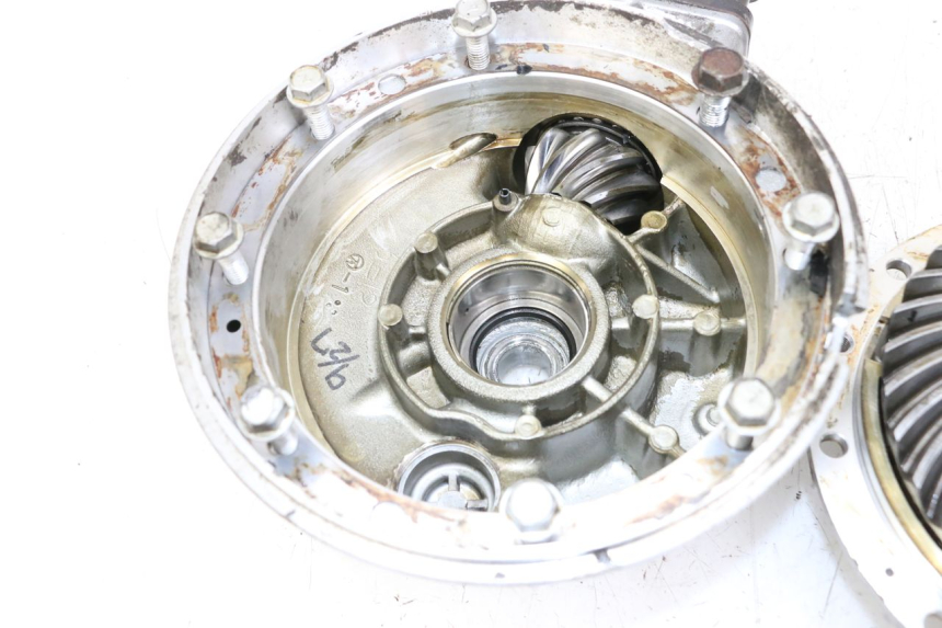 photo de Trasmissione ruota KAWASAKI GTR 1000 (1994 - 2004) - Zoom sui componenti