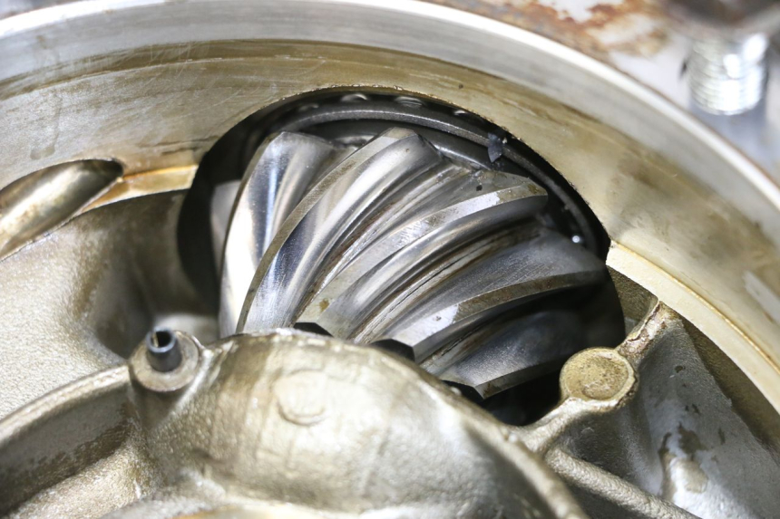 photo de Trasmissione ruota KAWASAKI GTR 1000 (1994 - 2004) - Primo piano ad alta risoluzione