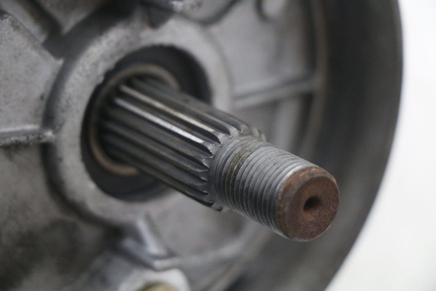 photo de TRASMISSIONE RUOTA PEUGEOT KISBEE 4T 50 (2010 - 2017) - Dettagli dei punti di fissaggio