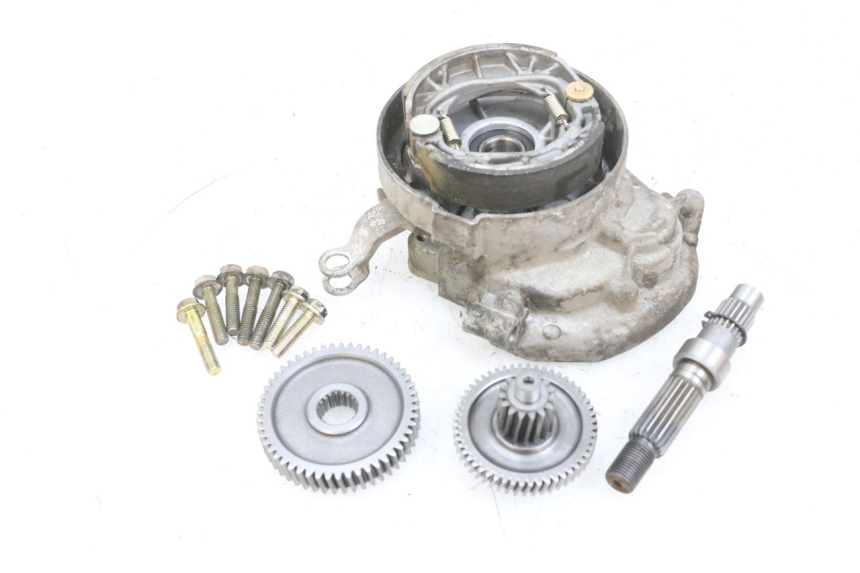 photo de TRASMISSIONE RUOTA PEUGEOT KISBEE 4T 50 (2010 - 2017) - Zoom sui componenti