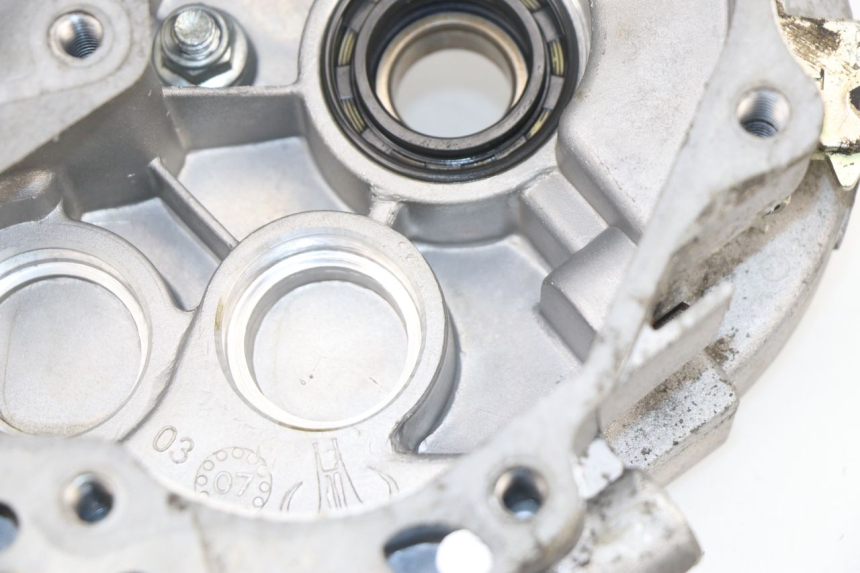 photo de Trasmissione ruota SAMPO LY50QT-21 50 (2009 - 2014) - Caratteristiche distintive