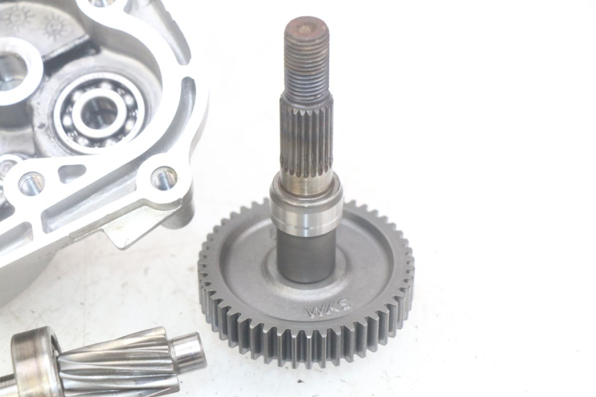 photo de TRASMISSIONE RUOTA SYM MIO 50 (2011 - 2017) - Primo piano ad alta risoluzione