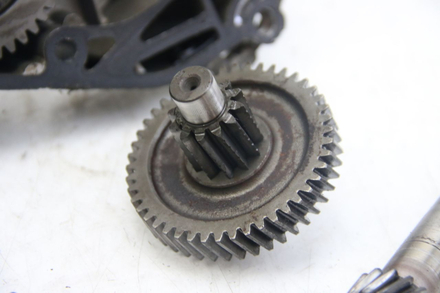 photo de TRASMISSIONE RUOTA PIAGGIO MP3 125 (2006 - 2014) - Altra angolazione